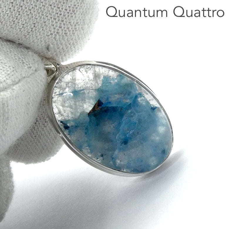 Quantum sales quattro pendant