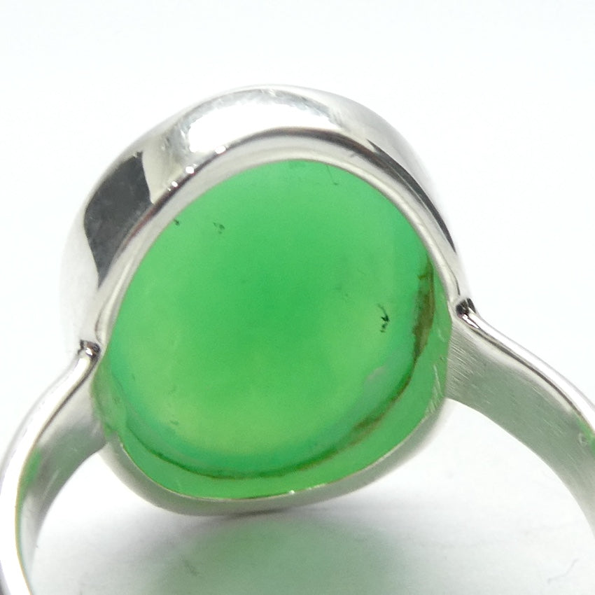 Chrysoprase Ring | Oval Cabochon | 925 Sterling Silver | Perfect Apple Green Good Translucency | AKA Australian Jade | US Size 7 |  |AUS or EU Size N1/2 | Empowering Heart healer | Overcome limitations  | Genuine Gemstones from Crystal Heart Melbourne Australia since 1986