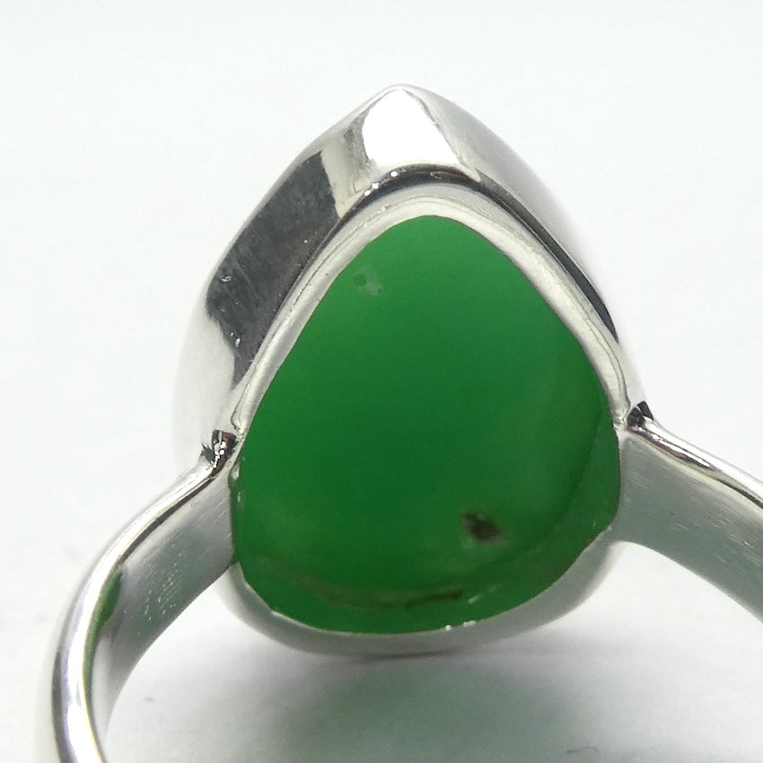 Chrysoprase Ring | Oval Cabochon | 925 Sterling Silver | Perfect Apple Green Good Translucency | AKA Australian Jade | US Size 7|  |AUS or EU Size N1/2 | Empowering Heart healer | Overcome limitations  | Genuine Gemstones from Crystal Heart Melbourne Australia since 1986