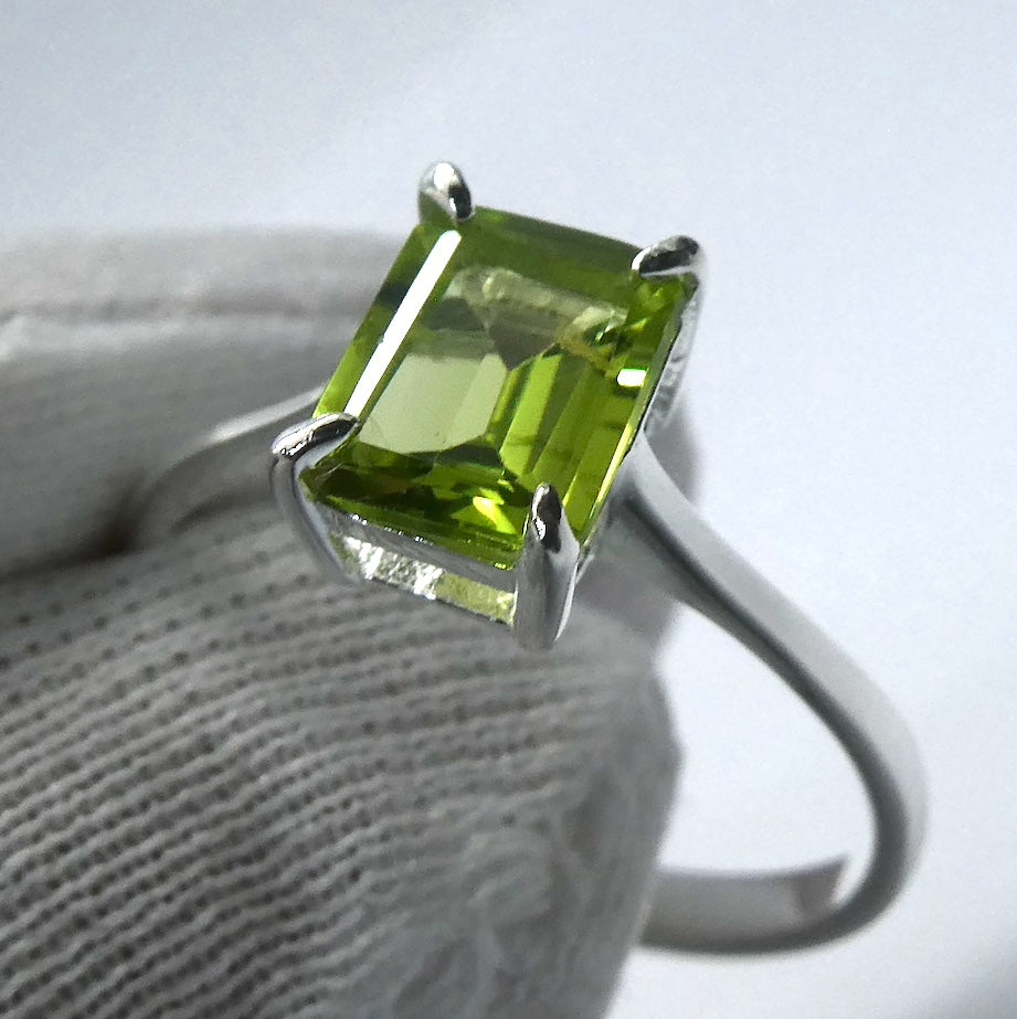 Peridot Ring | Sparkling Faceted Obloing | Bright 925 Sterling Silver | Claw Set | Open Backs | US Size 6,7, 8,9, 10 | Genuine Gems from Crystal Heart Melbourne Australia since 1986