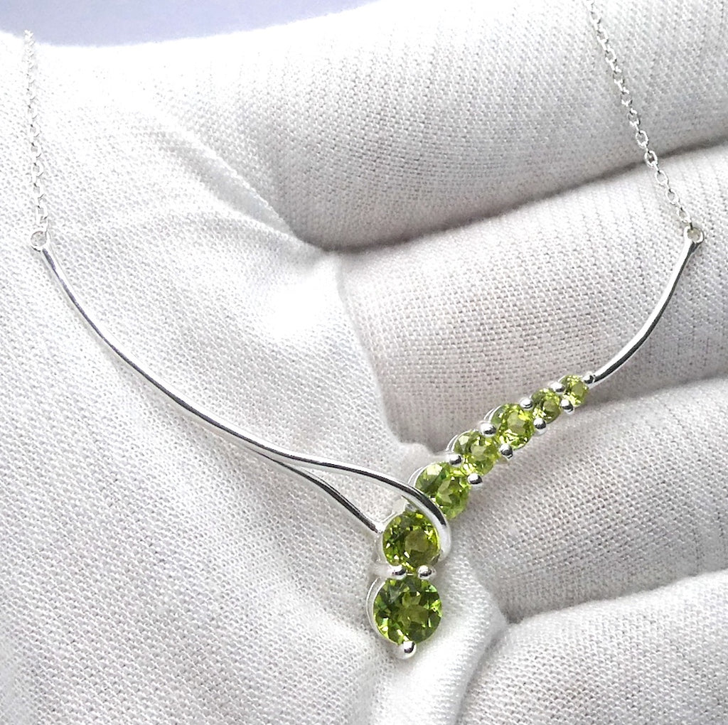 Peridot Necklace |A Grade Faceted Stones | 925 Sterling Silver | Comet | Dainty Setting | Genuine Gemstones from Crystal Heart Melbourne Est 1986