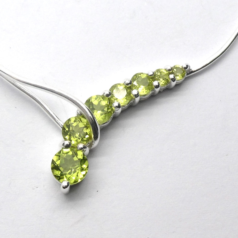 Peridot Necklace |A Grade Faceted Stones | 925 Sterling Silver | Comet | Dainty Setting | Genuine Gemstones from Crystal Heart Melbourne Est 1986