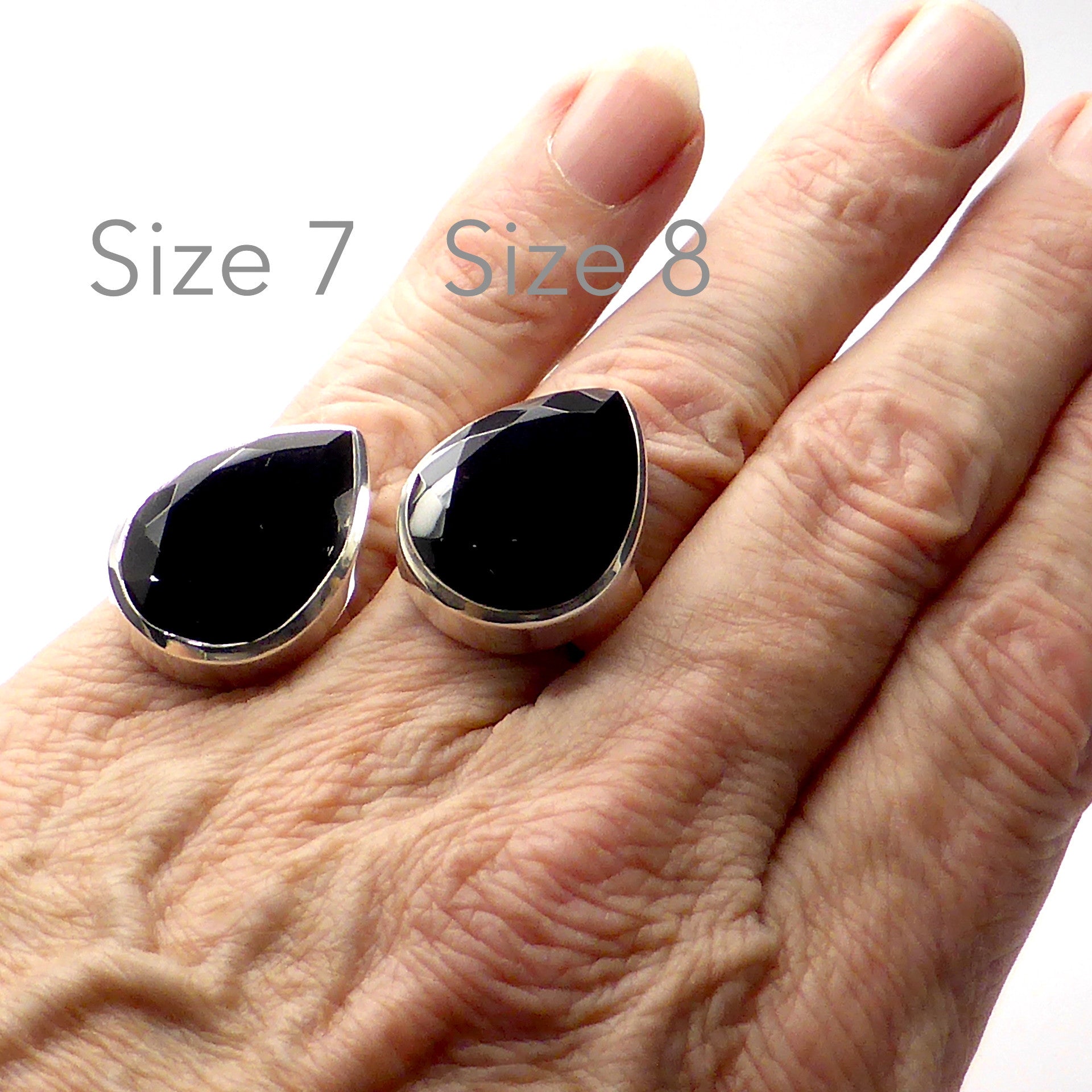 Onyx deals teardrop ring